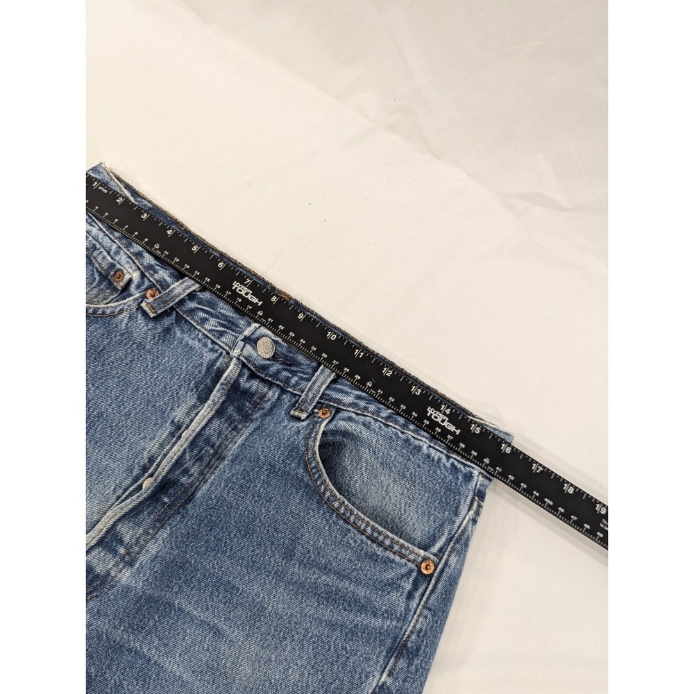 VTG Levis Jeans Mens 32x31 Blue 501 Distressed Straight Light USA Tagged 34x32 - Picture 7 of 11